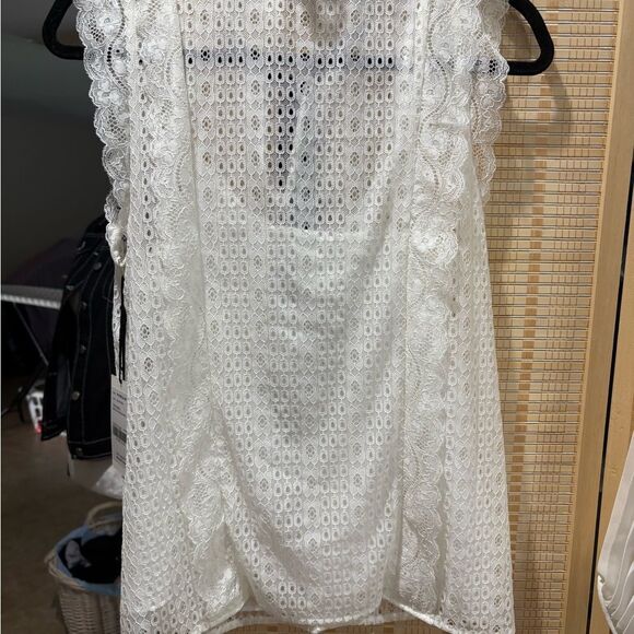 W by Worth white Lace Sheer Victorian Tie Collar Camisole Layered Tank - Picture 4 of 6